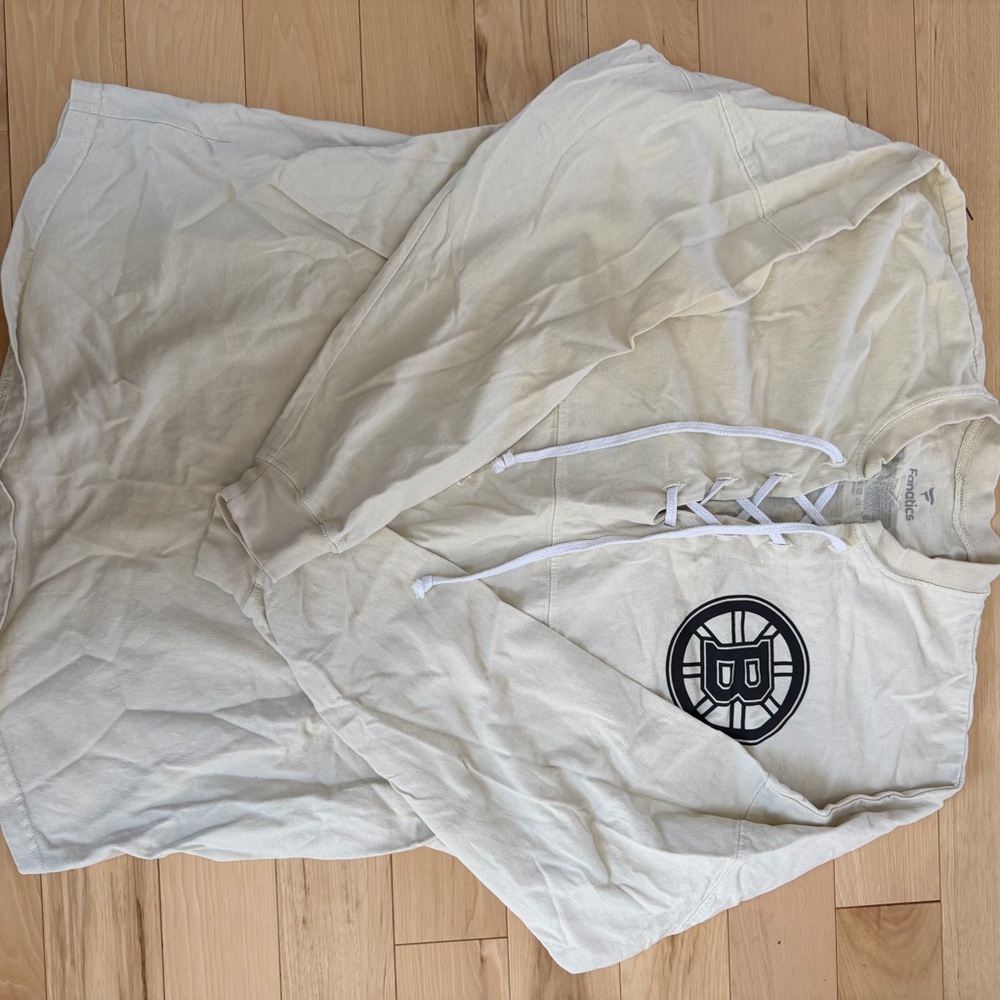 Fanatics Cream Hoodie with Logo